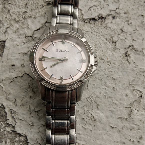 Bulova watch - Picture 1 of 1